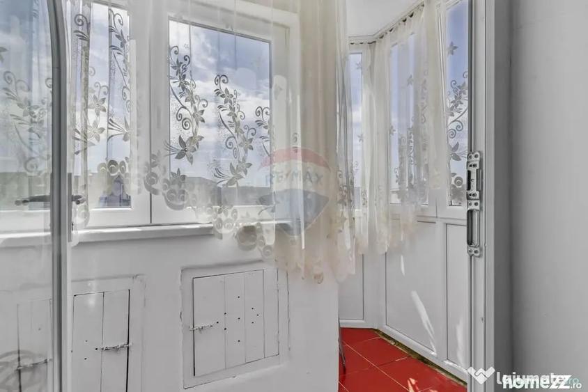 Apartament cu 2 camere decomandat în Alfa