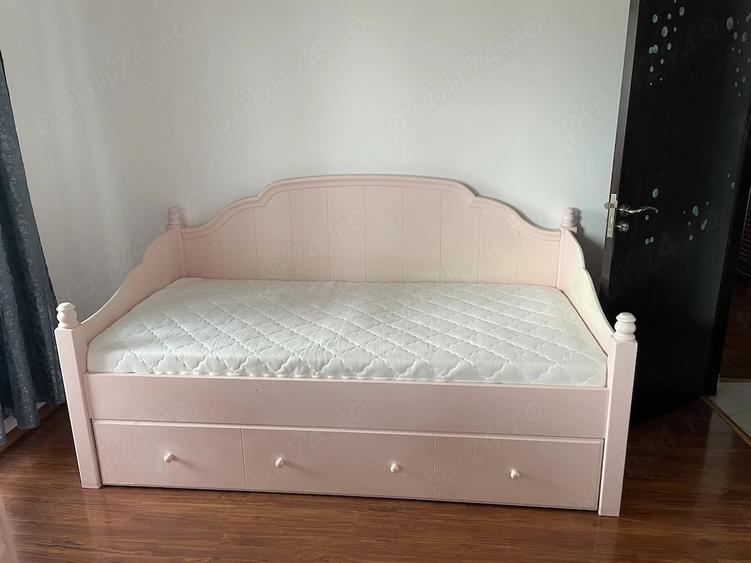 Apartament cu 3 camere semidecomandat, mobilat în Theodor Pallady