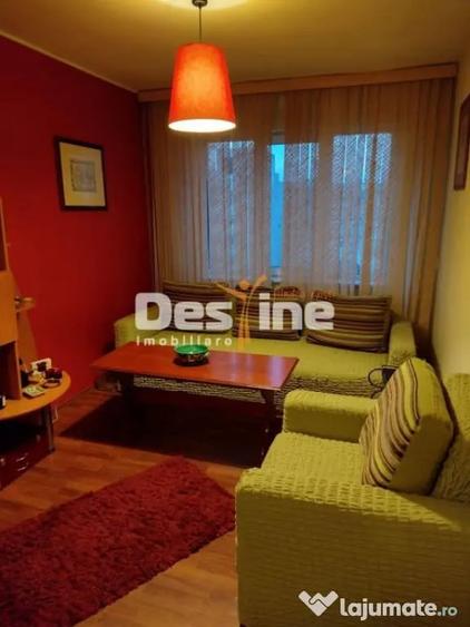 Apartament cu 4 camere decomandat în Alexandru cel Bun