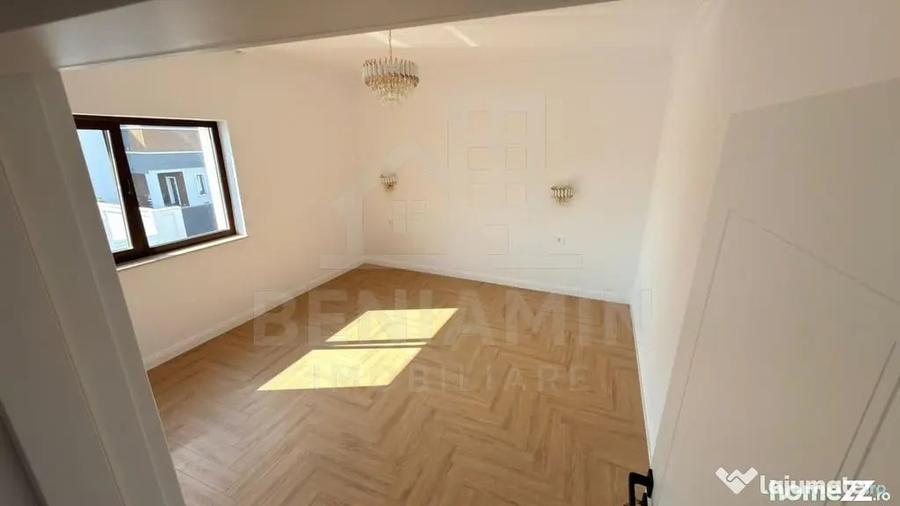 Casă cu 4 camere cu Teren 318 Mp în Central