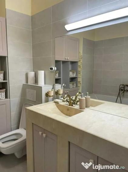 Apartament cu 2 camere decomandat în Zorilor