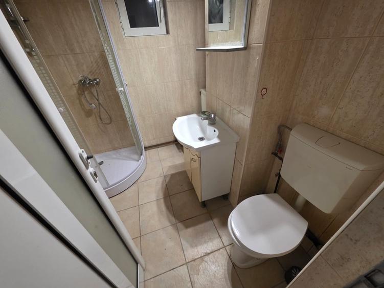 Apartament cu 3 camere în Dacia