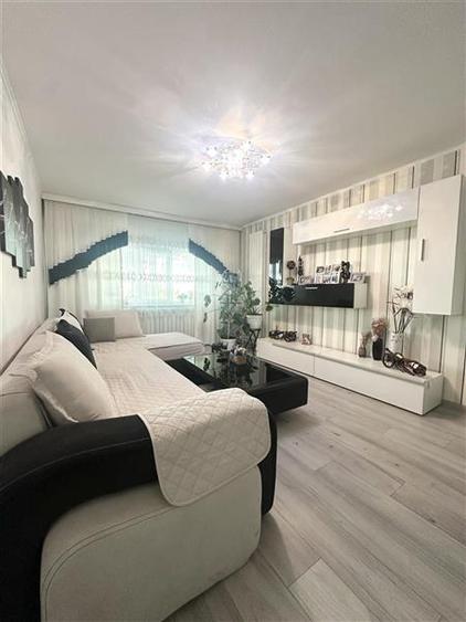 Apartament 3 Camere Decomandat Zona Far - 22