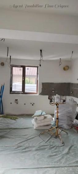 Casă cu 5 camere în Câmpineanca