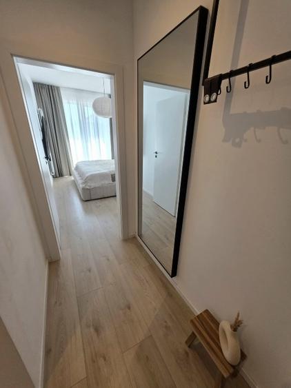 Apartament cu 3 camere decomandat, mobilat în Central