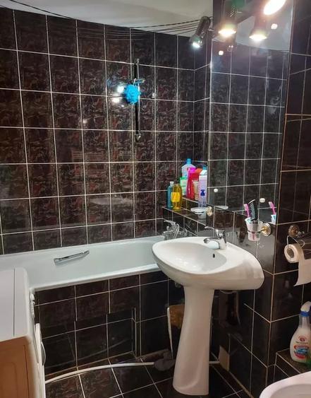 Apartament cu 2 camere decomandat, mobilat în Scriitorilor