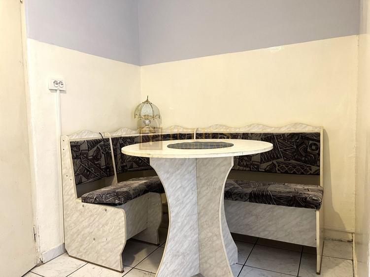 Apartament cu 2 camere semidecomandat, mobilat în Elisabetin