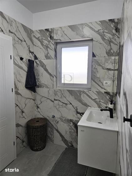 Casă cu 4 camere cu Teren 262 Mp în Central
