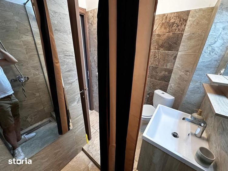 Apartament cu 2 camere, mobilat în Regie