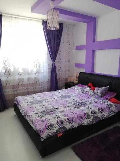 Apartament cu 2 camere decomandat în Corbu