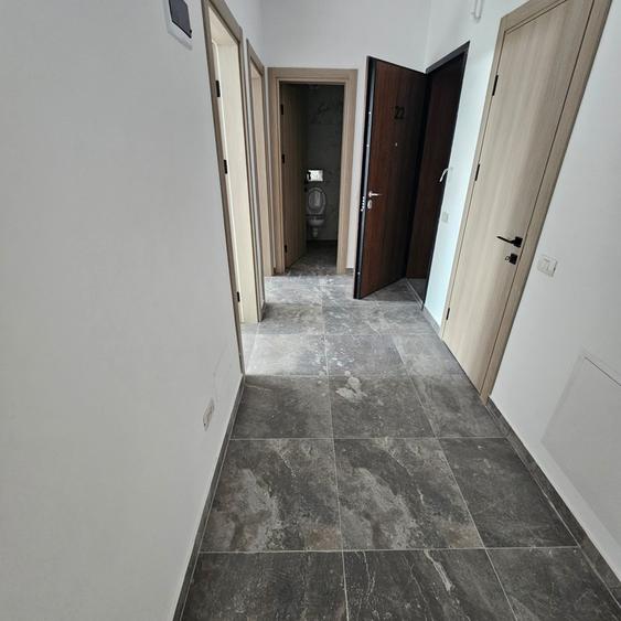 Apartament cu 3 camere în Berceni