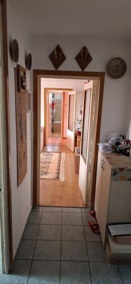 Apartament cu 2 camere semidecomandat în Baraolt
