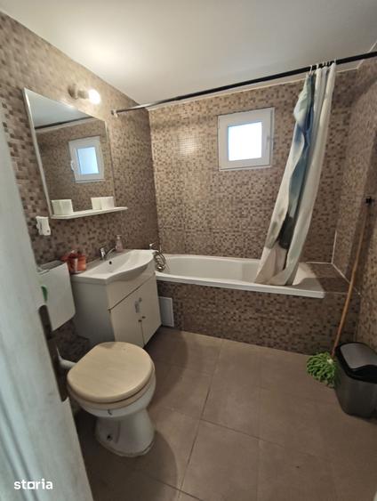Apartament cu 3 camere în Colentina