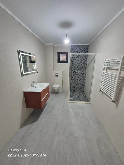 Casă cu 3 camere cu Teren 600 Mp în Exterior Vest