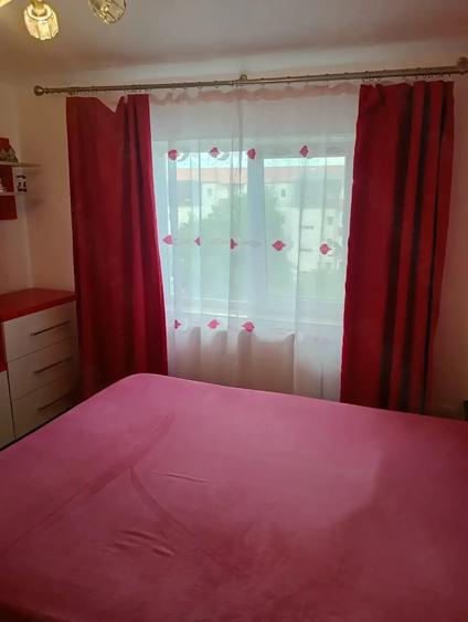 Apartament cu 2 camere decomandat în Dâmbovița
