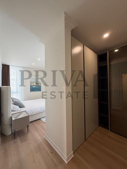 Apartament cu 3 camere decomandat, mobilat în Aradului