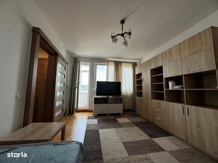 Apartament cu 2 camere semidecomandat în 1 Mai