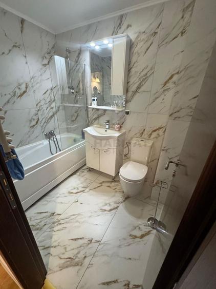 Apartament cu 2 camere, mobilat în Central