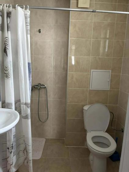 Garsonieră decomandată în Domenii