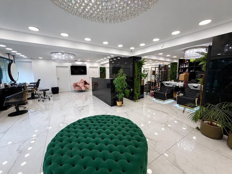 Spațiu comercial, de 220 mp, în Băneasa