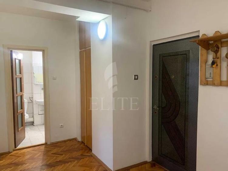 Garsonieră decomandată, mobilată în Zorilor