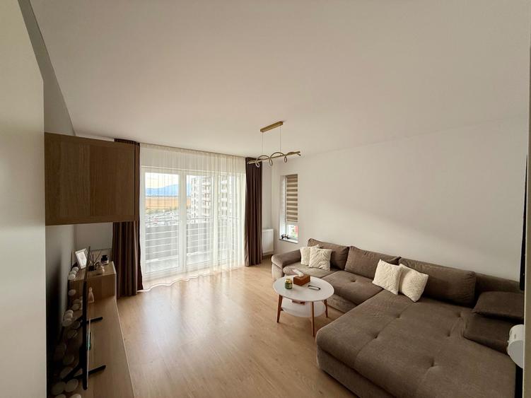 Apartament cu 2 camere decomandat în Avantgarden
