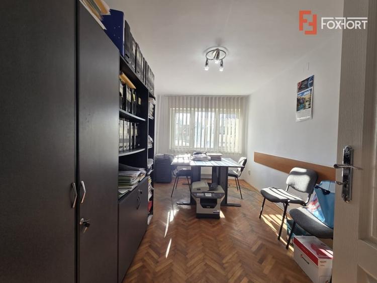 Apartament cu 2 camere semidecomandat, mobilat în Malul Mureșului