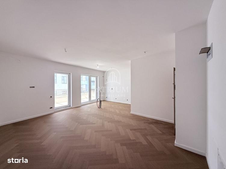 Apartament cu 4 camere în Central