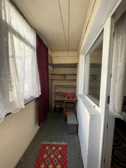 Apartament cu 2 camere decomandat în Valea Aurie