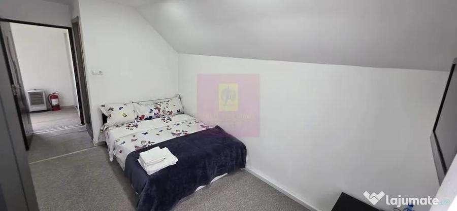Casă cu 7 camere cu Teren 1267 Mp în Valea Doftanei