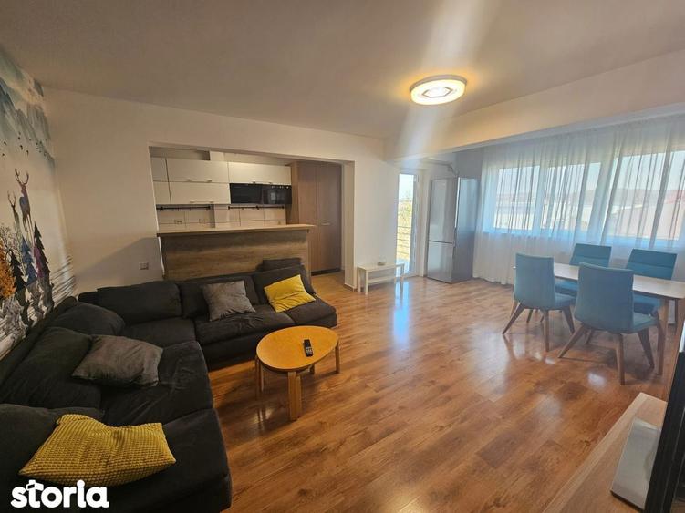 Apartament cu 3 camere, mobilat în Central