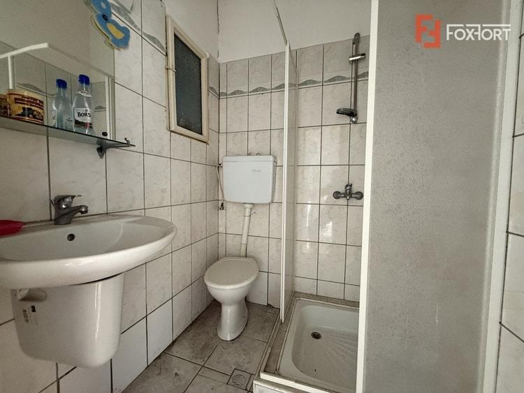 Apartament cu 5 camere decomandat în Elisabetin