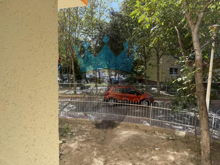 Apartament cu 2 camere decomandat, mobilat în Vitan Mall