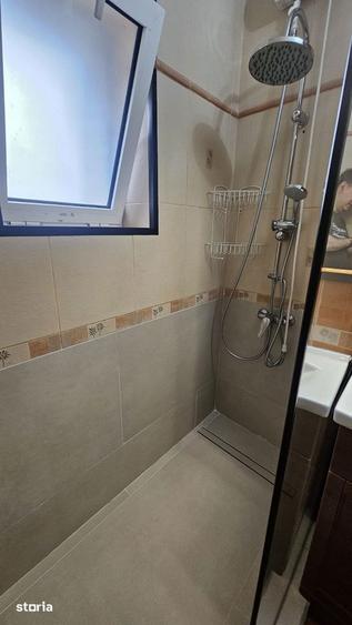Apartament cu 3 camere în Aviatorilor