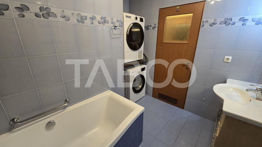 Apartament cu 3 camere decomandat, mobilat în Mihai Viteazul