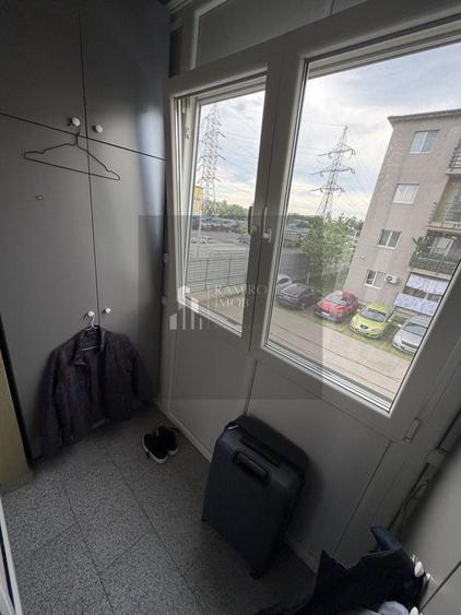 Apartament cu 2 camere semidecomandat, mobilat în Giurgiului