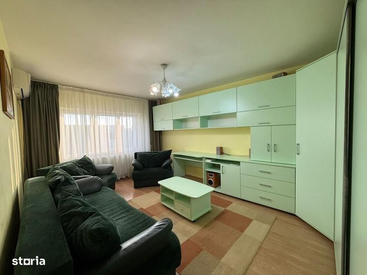 Apartament cu 2 camere decomandat în Triaj
