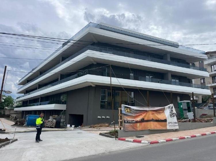 Apartament cu 3 camere decomandat în Pipera