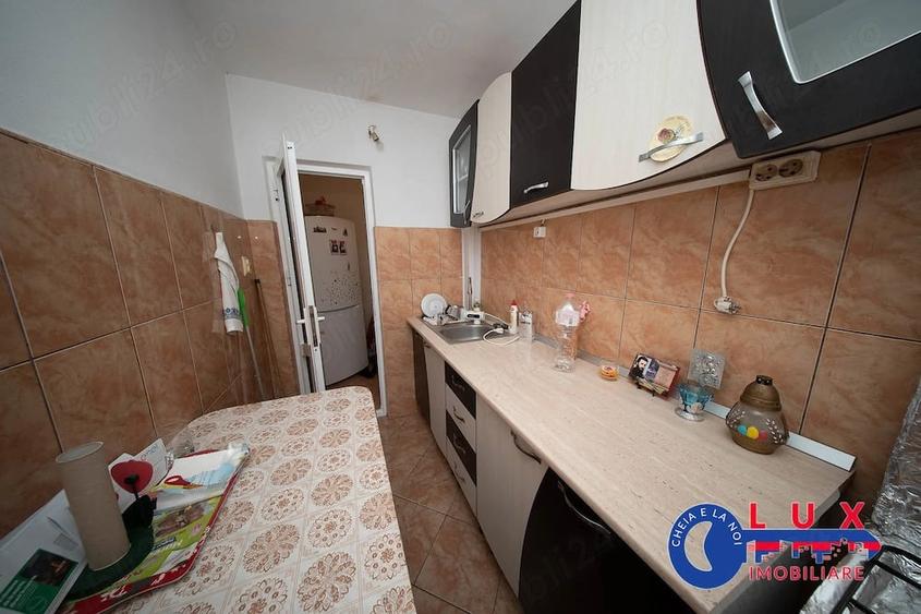 Apartament cu 2 camere semidecomandat în Babadag
