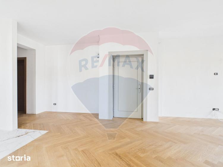 Apartament parter cu 3 camere, curte proprie in inima padurii - Sinaia - 15