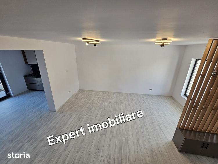 Casă cu 4 camere cu Teren 175 Mp în Moșoaia