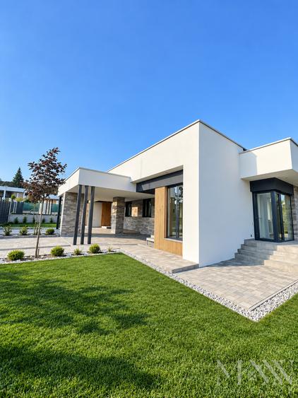 Duplex cu 4 camere cu Canalizare în Dealuri Oradea