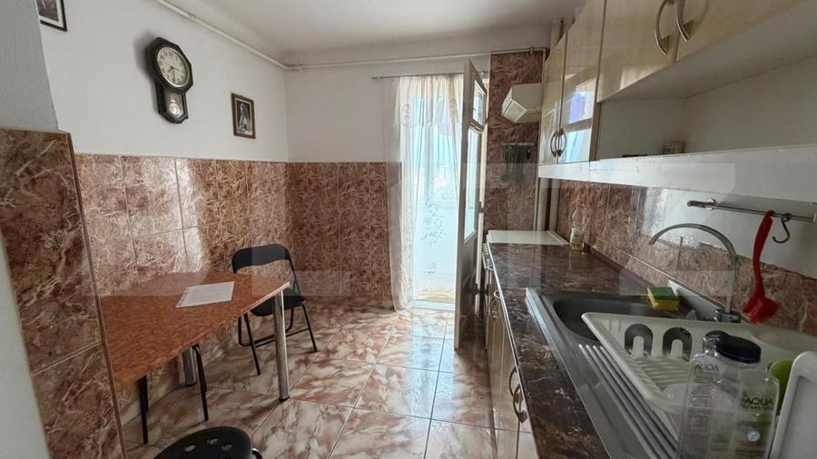 Apartament 3 camere, 65 mp utili, zona Cetate - 8