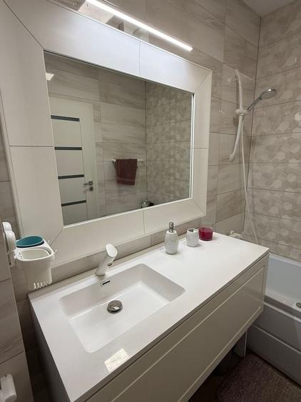 Apartament cu 2 camere decomandat în Iosia