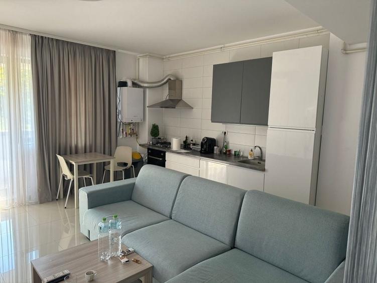 Apartament cu 2 camere decomandat în Exterior Vest