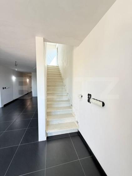 Apartament cu 3 camere decomandat în Titulescu