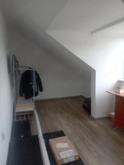 Casă cu 4 camere cu Teren 1000 Mp în Răucești