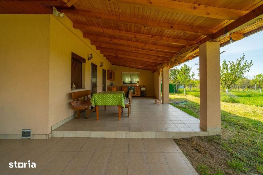 Casă cu 4 camere cu Teren 2825 Mp în Păuliș