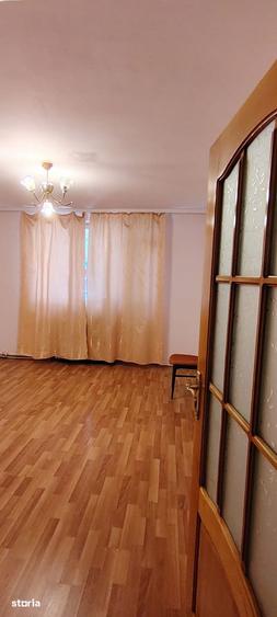 Apartament cu 3 camere decomandat în Ultracentral