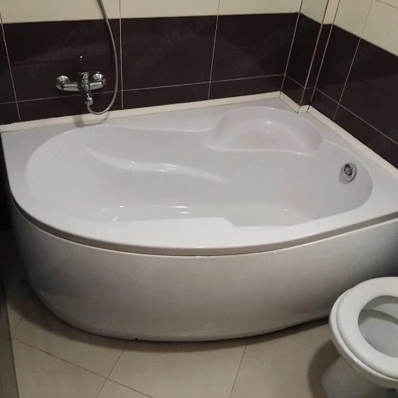 Apartament cu 2 camere decomandat în Apărătorii Patriei